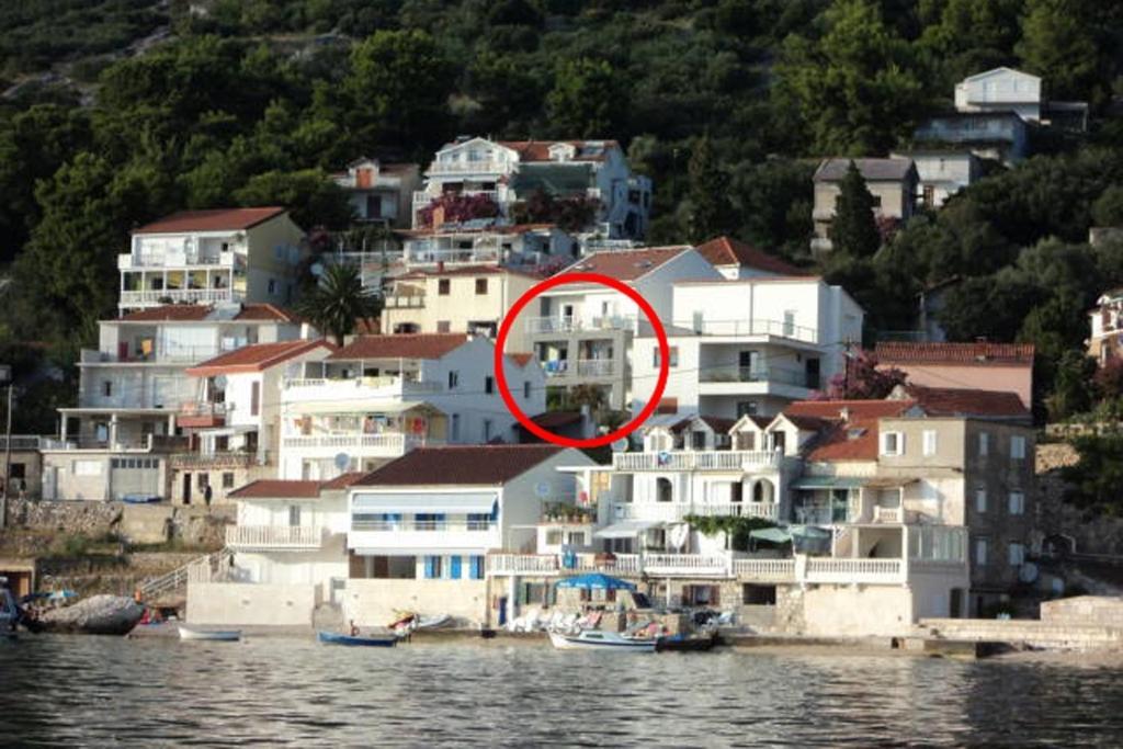 Apartments By The Sea Brist, Makarska - 11078 외부 사진