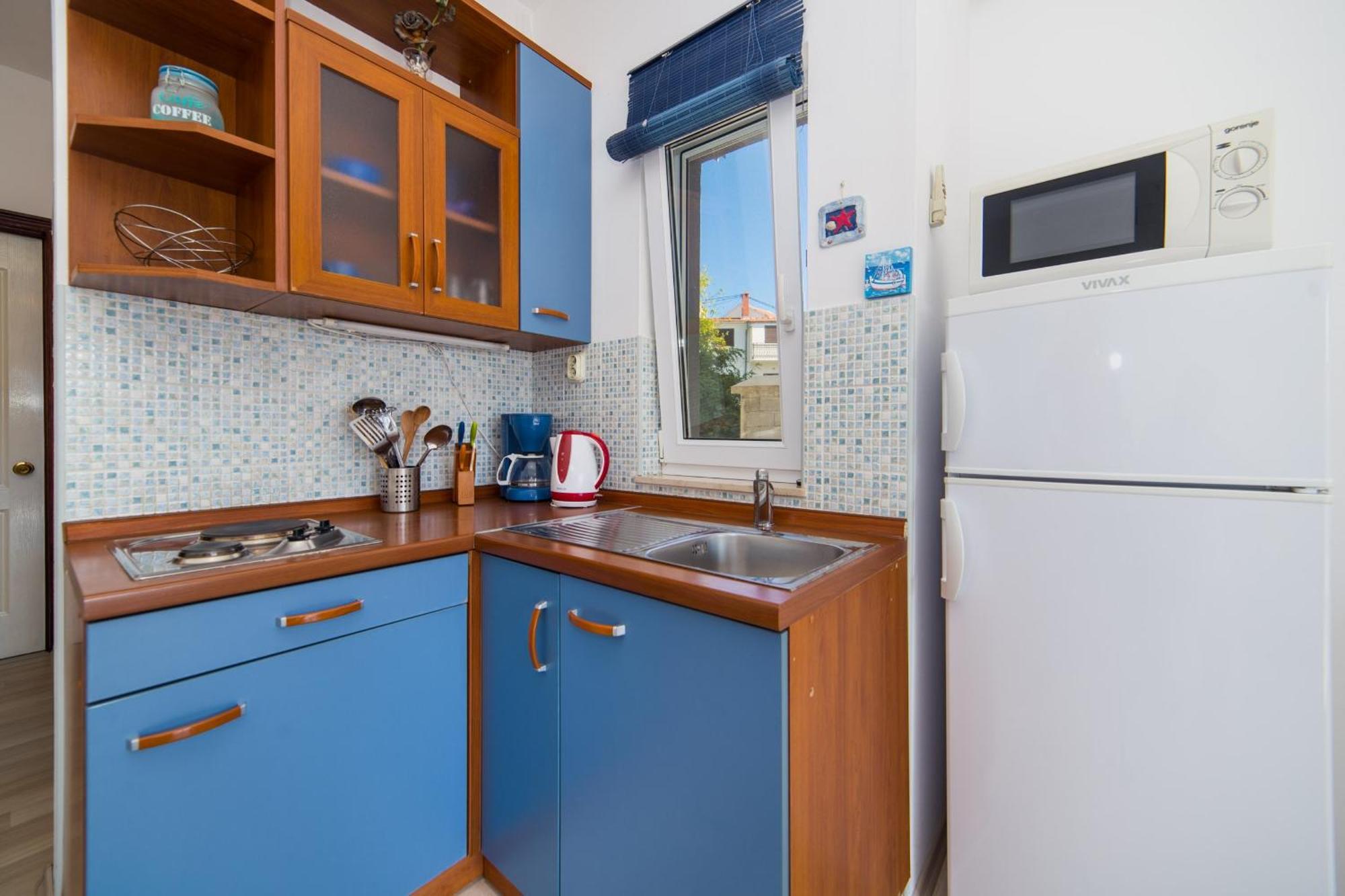 Apartments By The Sea Brist, Makarska - 11078 객실 사진